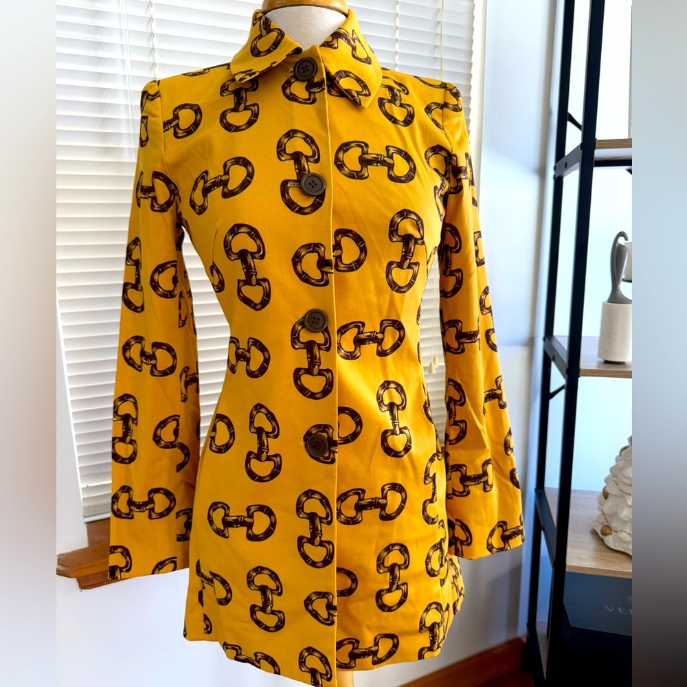 STIRKING AROUND nice jacket in a size S 100% cotton